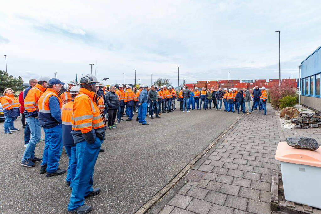 Personeel Indorama protesteert tegen aangekondigde sluiting