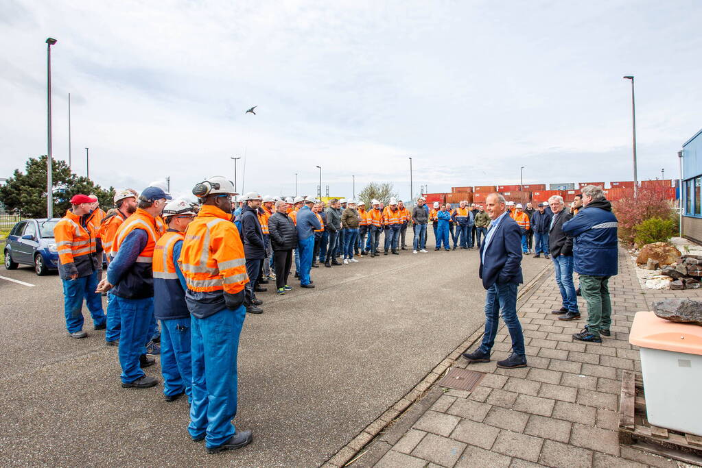 Personeel Indorama protesteert tegen aangekondigde sluiting
