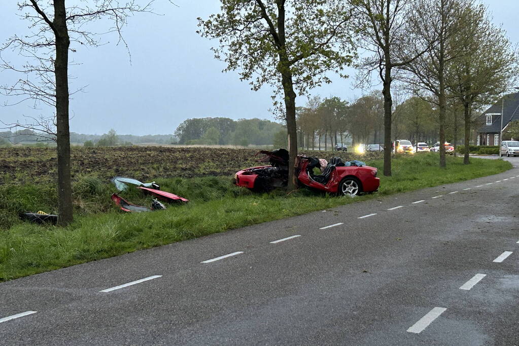 Persoon bekneld na ernstig ongeval