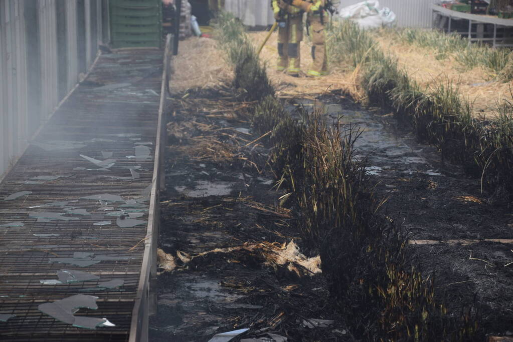 Brand in kas veroorzaakt veel rookontwikkeling