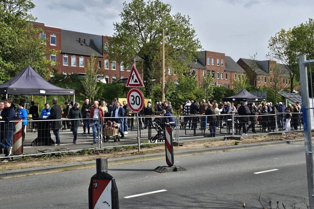 Laatste deel Parklaan bijna open na openingsborrel