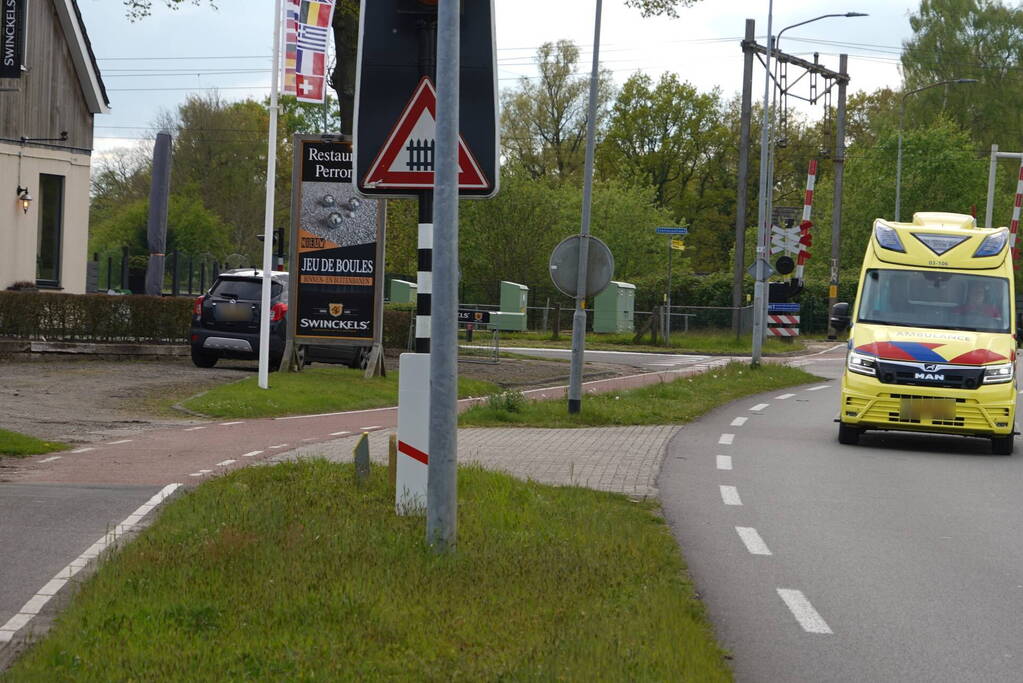 Man ernstig gewond na val van trap, inzet traumahelikopter trekt bekijks