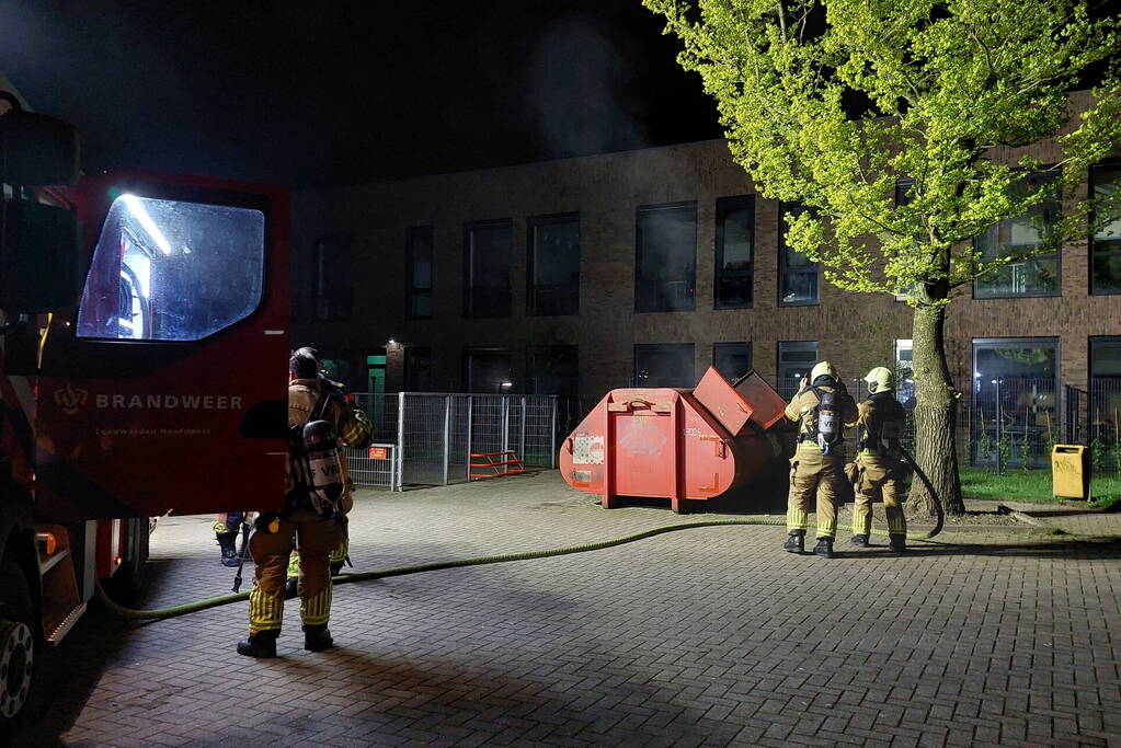 Wederom container in brand