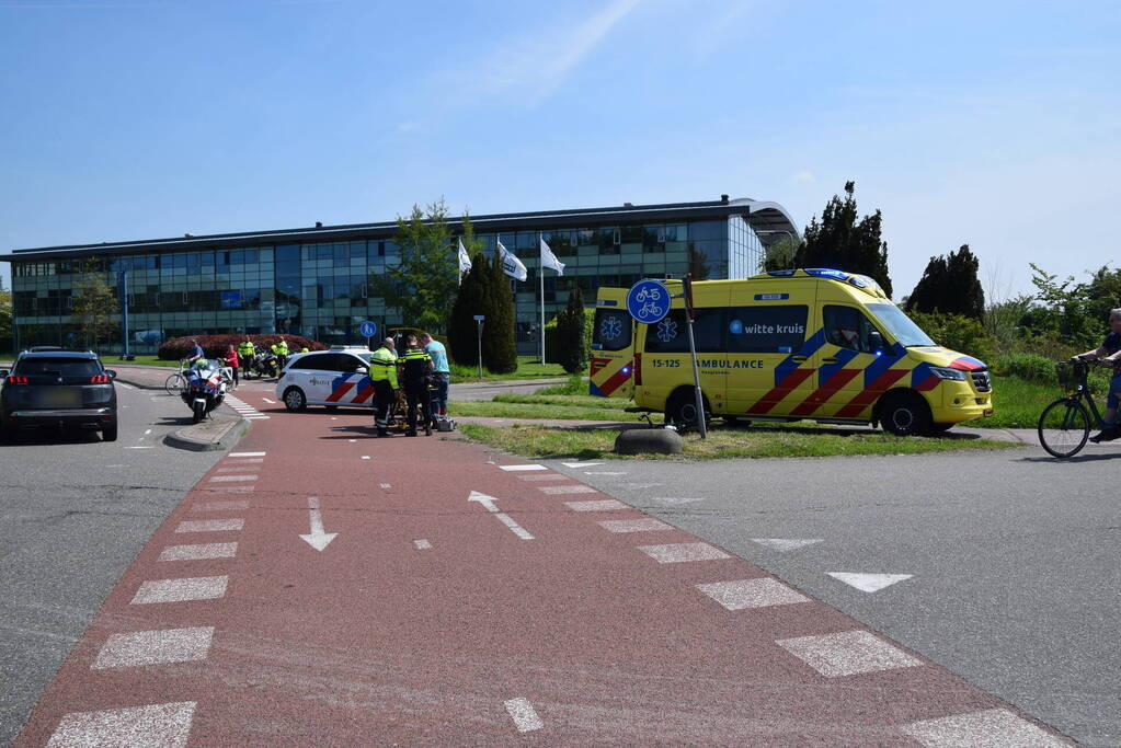 Fietser gewond bij ongeval op oversteekplaats