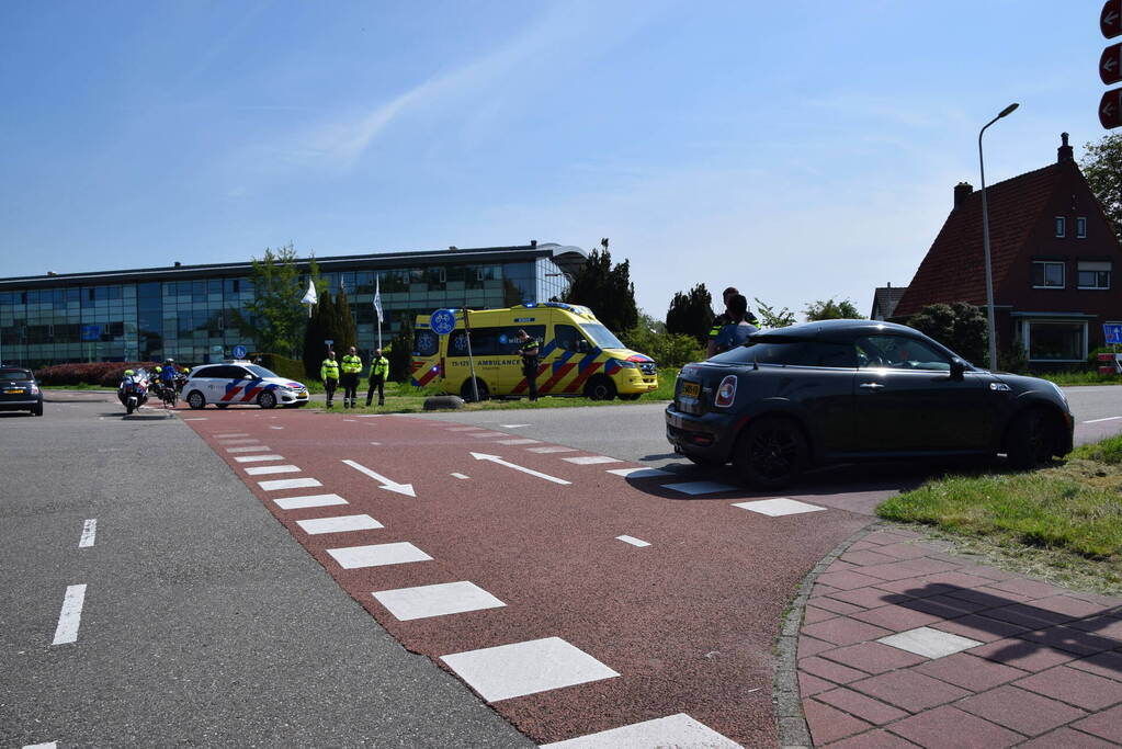 Fietser gewond bij ongeval op oversteekplaats