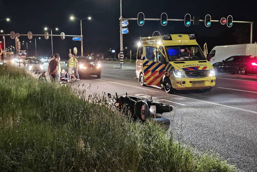 Motorrijder gewond bij aanrijding