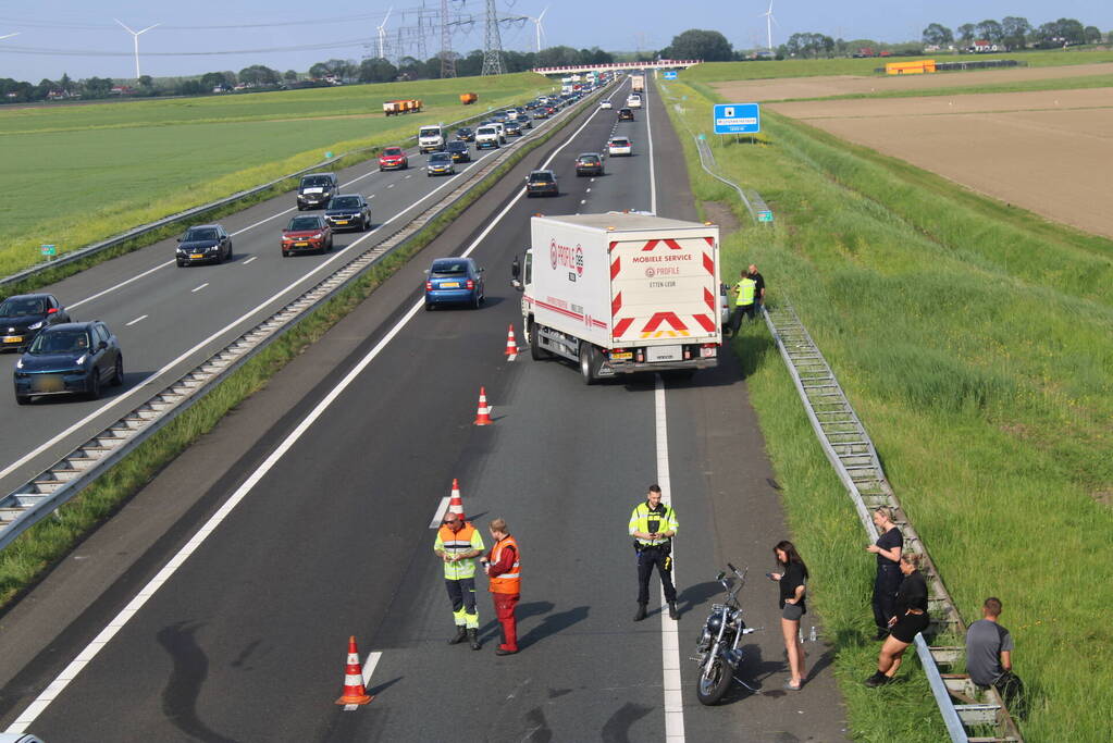 Motorrijder komt ten val