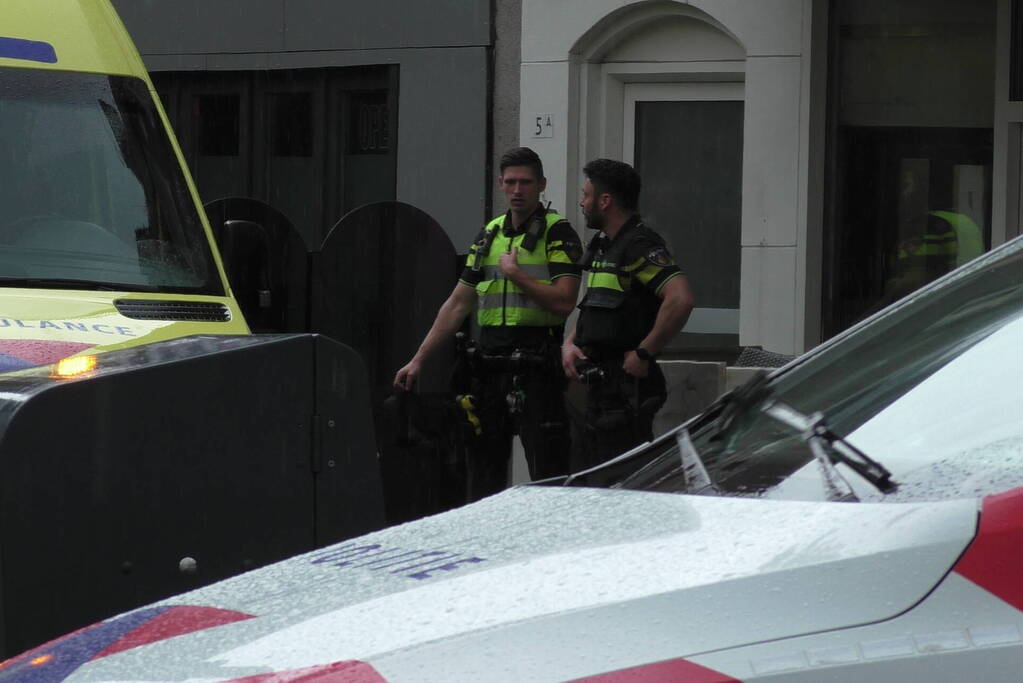 Persoon gewond bij steekincident