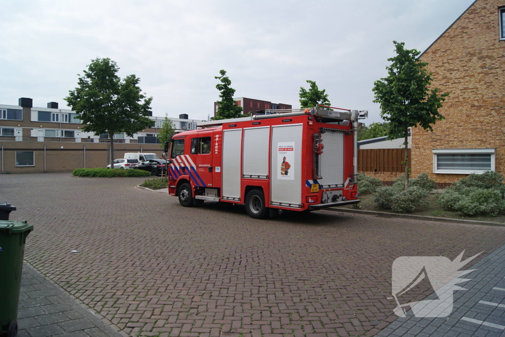 Brandweer doet onderzoek naar gaslucht