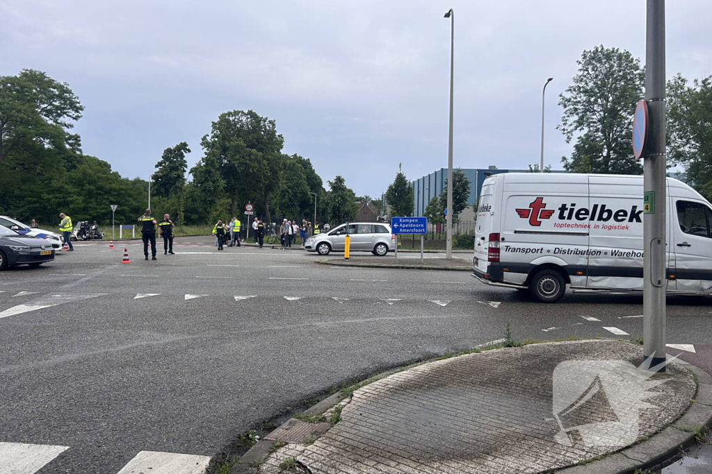 Personen op fatbike gewond bij aanrijding met auto