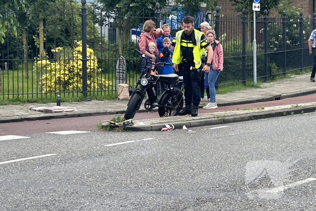 Personen op fatbike gewond bij aanrijding met auto