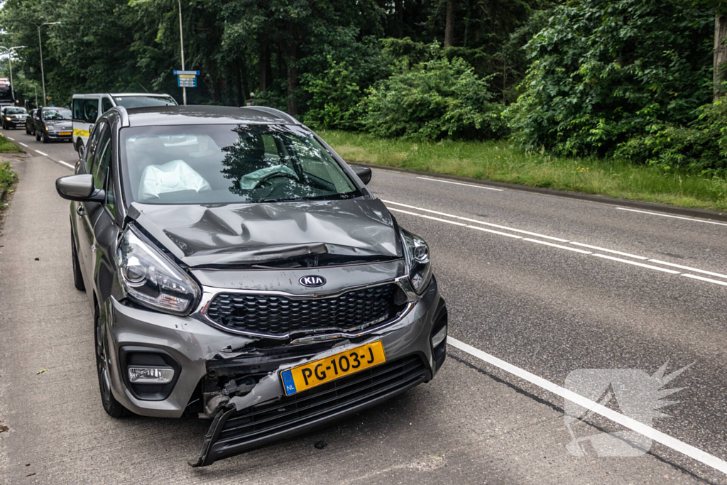 Meerdere kop-staartbotsingen op klein stukje weg