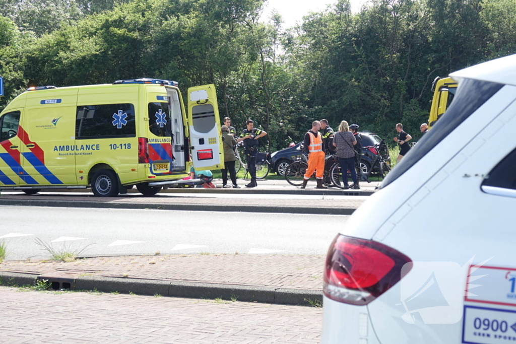 Fietsster komt hard ten val en raakt gewond