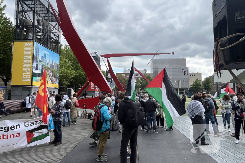 Politie grijpt in bij demonstraties