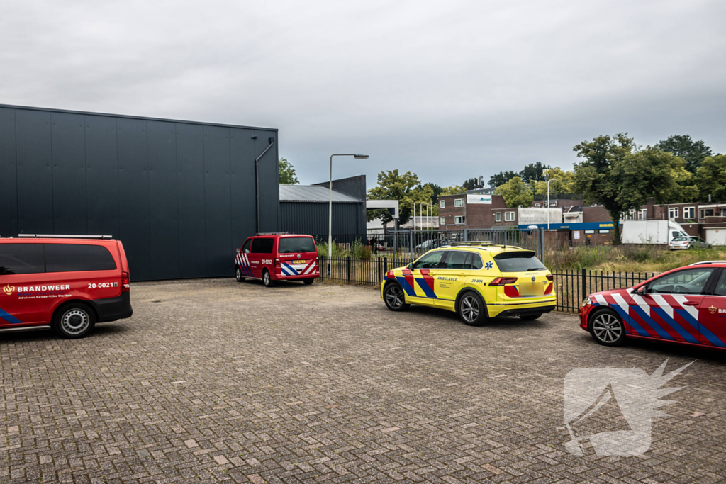 Honderden vaten aangetroffen in pand met opslagboxen