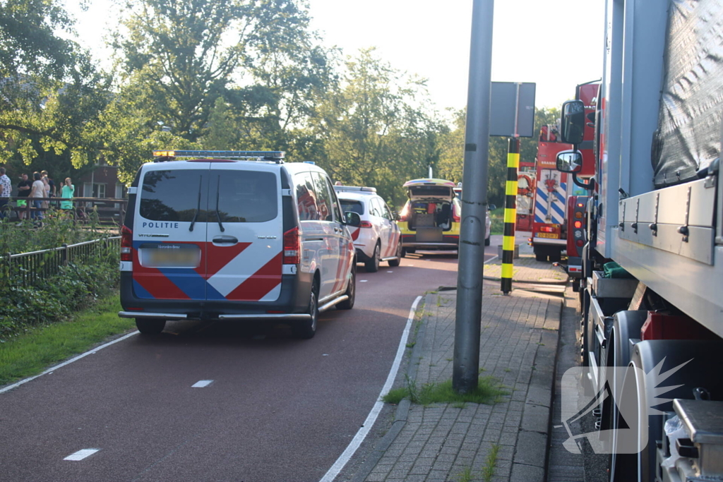 Persoon te water, hulpdiensten groot ingezet