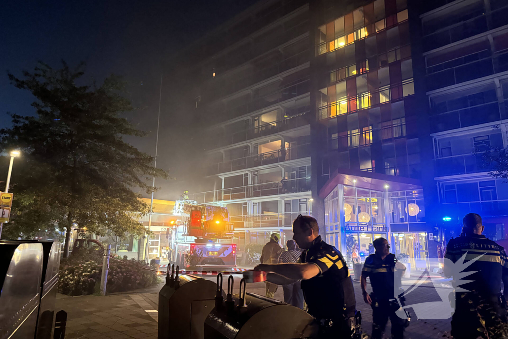 Zeer grote brand in appartementencomplex