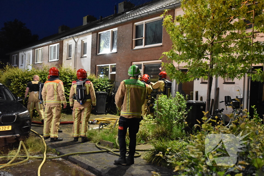 Twee gewonden bij grote brand