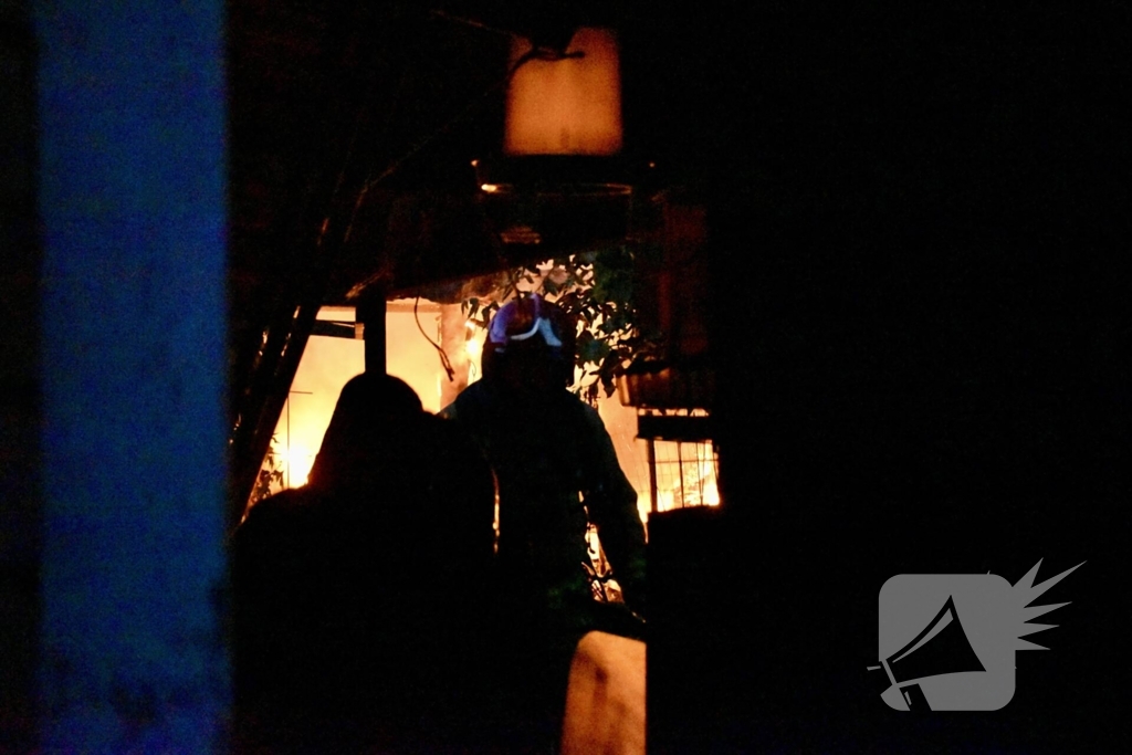 Twee gewonden bij grote brand