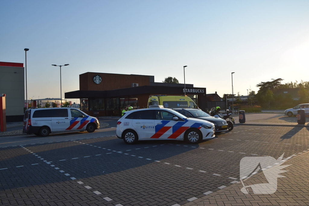 Persoon gewond naar ziekenhuis bij geweldsincident