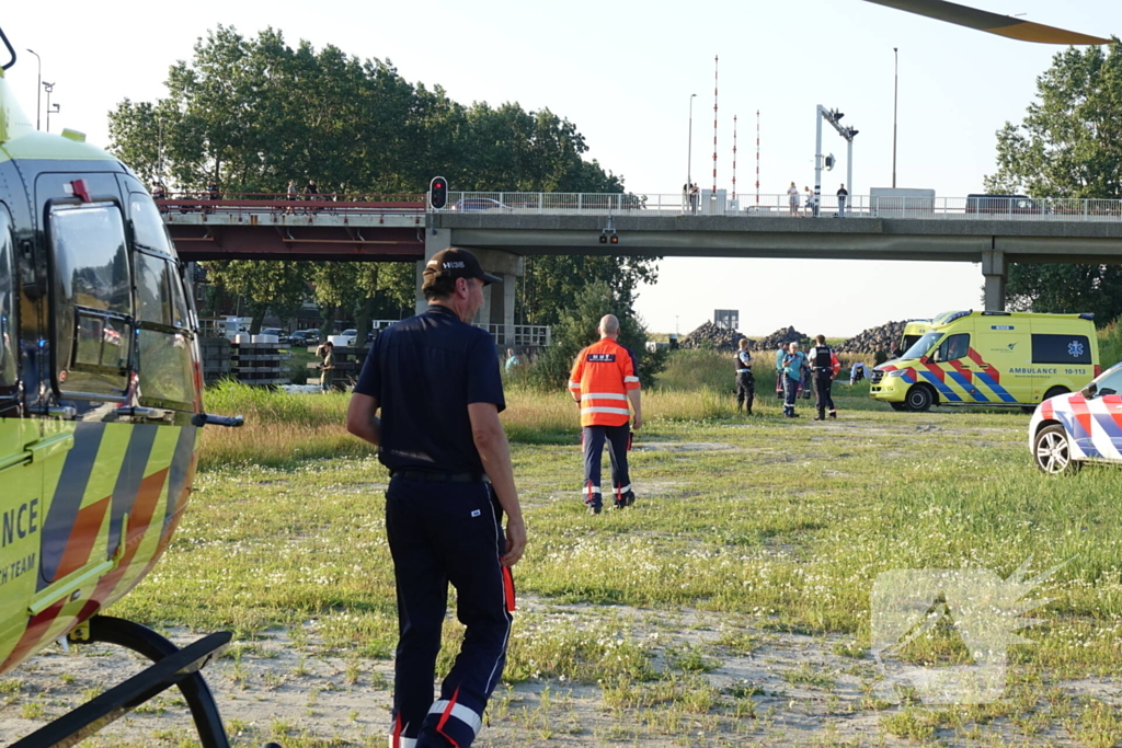 Veel hulpdiensten ingezet voor persoon te water