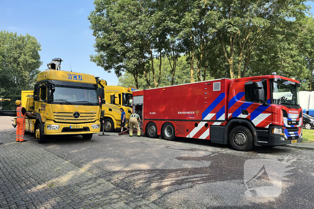 Elektrische auto brandt volledig uit