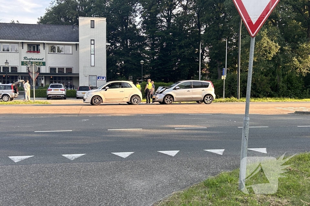 Dubbel ongeval zorgt voor schades
