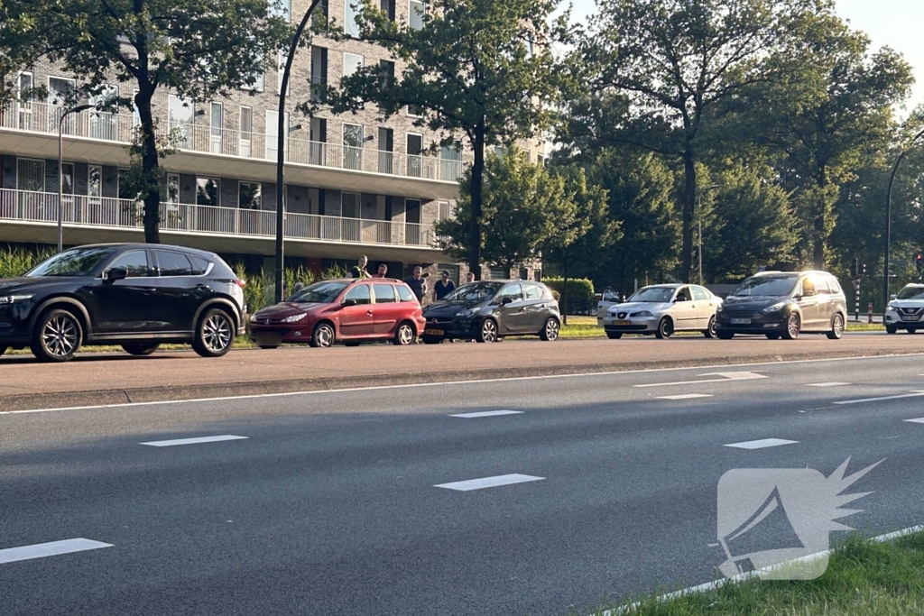 Dubbel ongeval zorgt voor schades