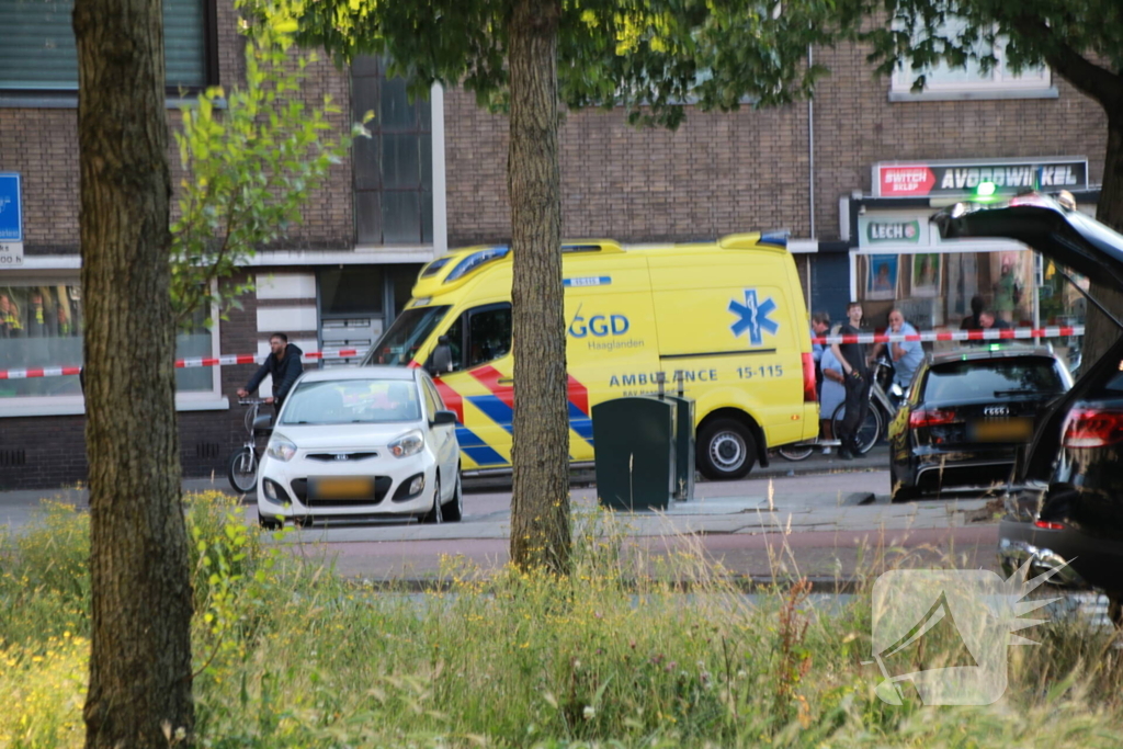 Flinke schade na botsing tussen twee auto's