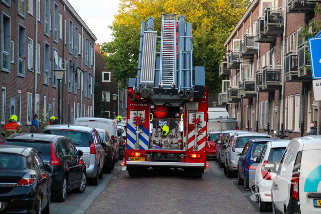 Gewonden en woning onbewoonbaar door uitslaande brand