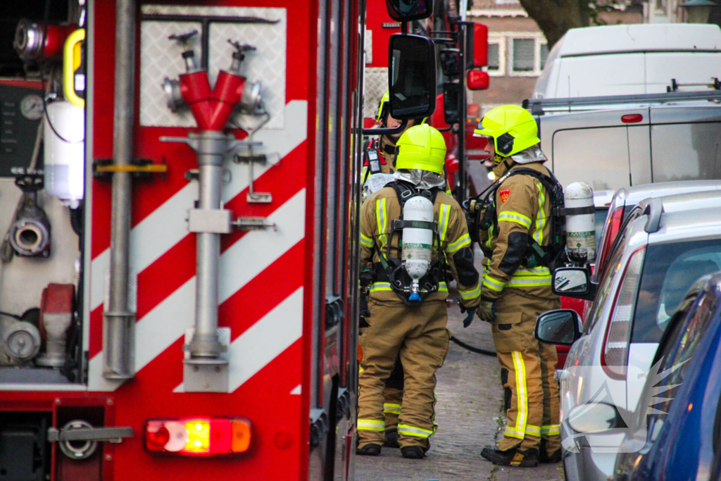 Gewonden en woning onbewoonbaar door uitslaande brand