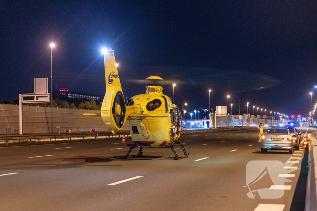 Aanrijding tussen een personenauto en een pijlwagen