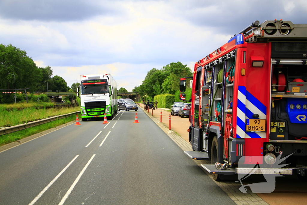 Waterleiding geknapt water loopt woningen binnen