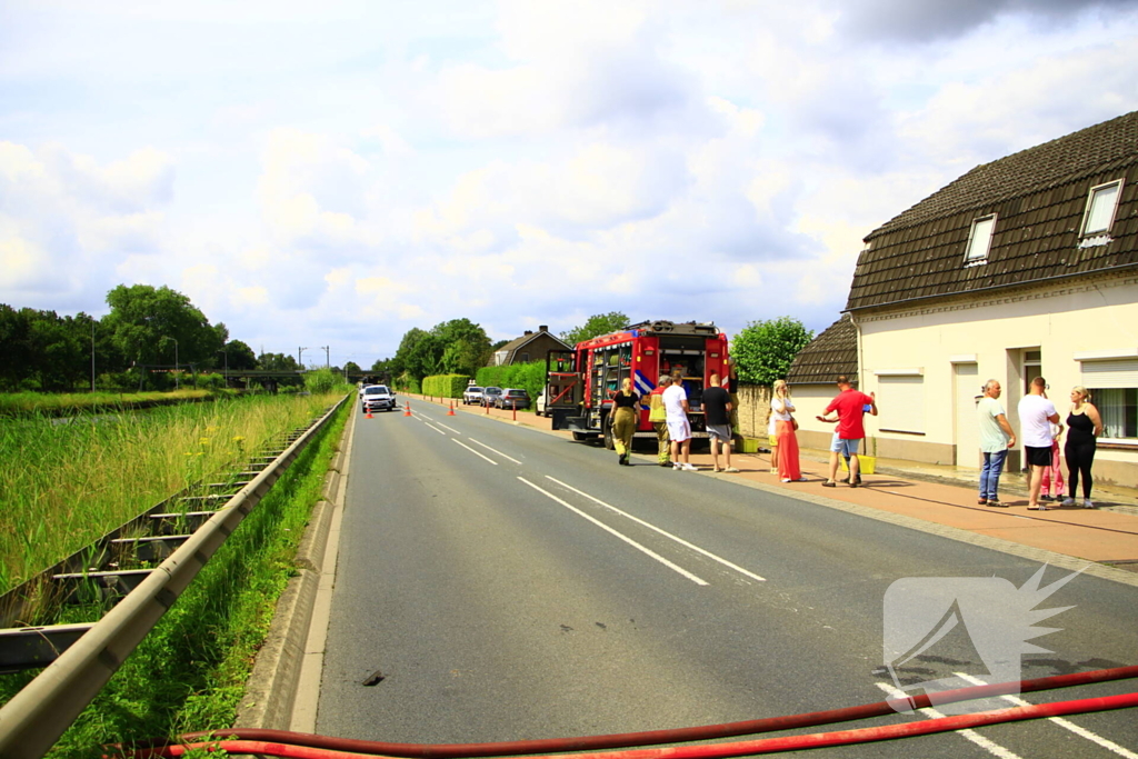 Waterleiding geknapt water loopt woningen binnen