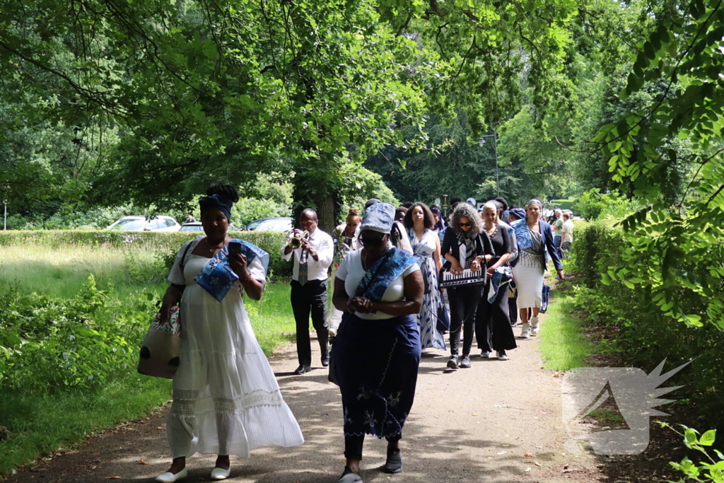 Herdenking slavernij verleden trekt veel belangstelling