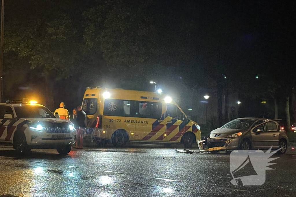 Persoon gewond bij botsing