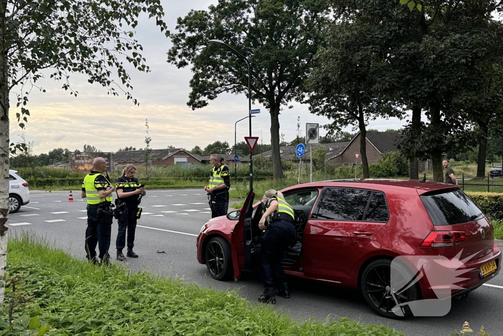 Automobilist rijdt door na ernstige aanrijding met scooterrijder