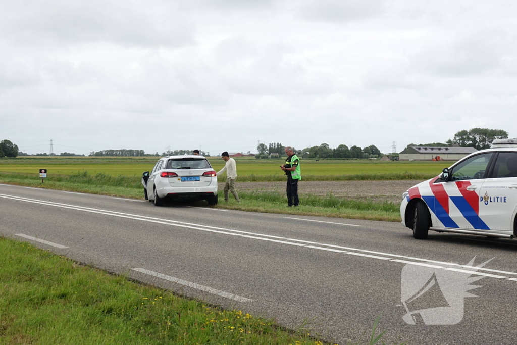 Taxi verliest voorband bij ongeval