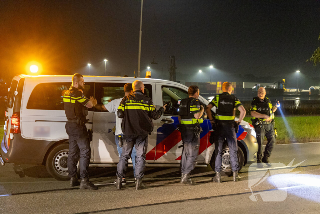 Man midden op straat aangehouden