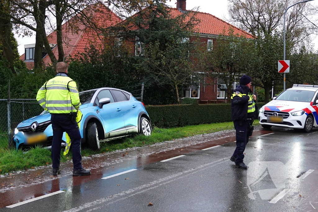 Auto ramt hekwerk kapot