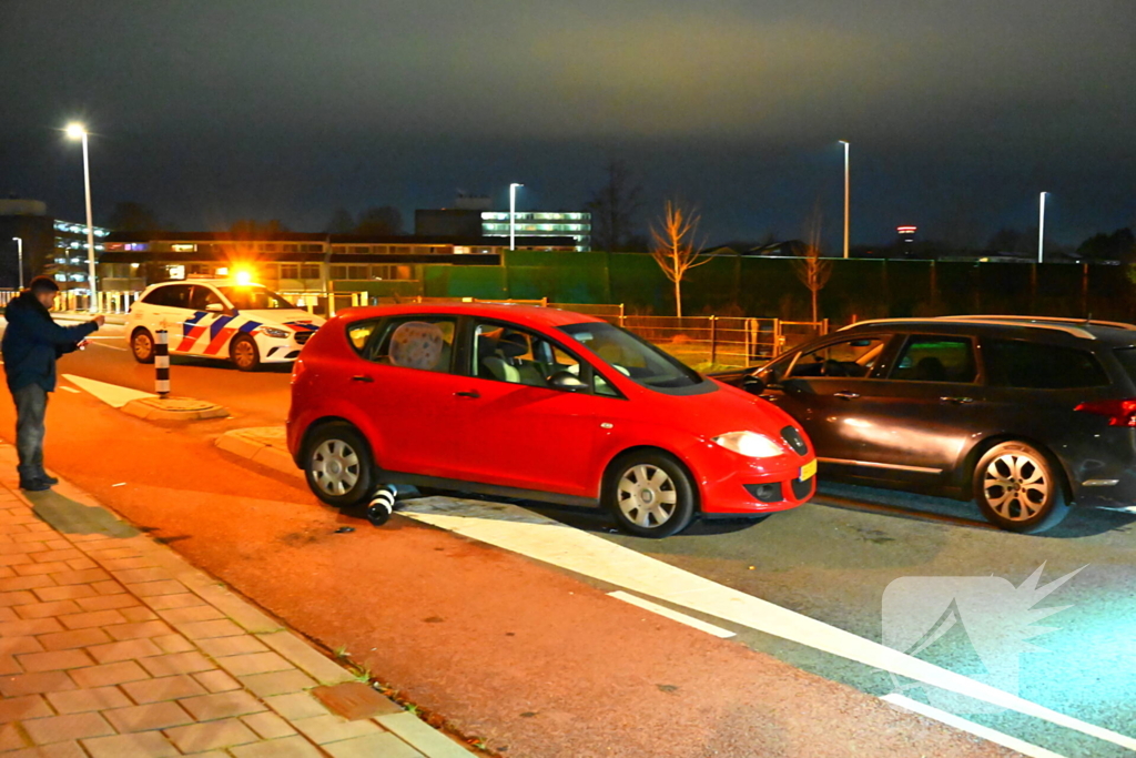 Gewonde na frontale botsing tussen twee auto's