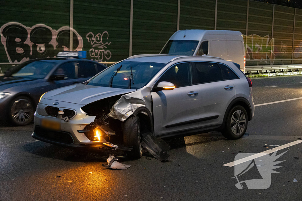 Drie voertuigen betrokken bij ongeval op snelweg