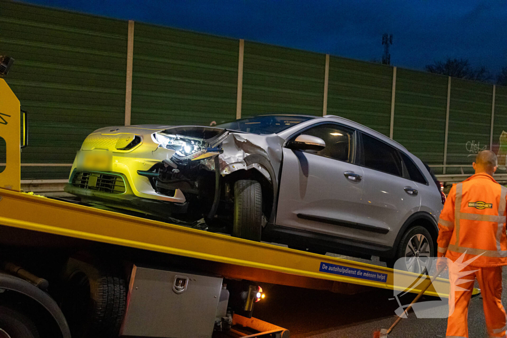 Drie voertuigen betrokken bij ongeval op snelweg