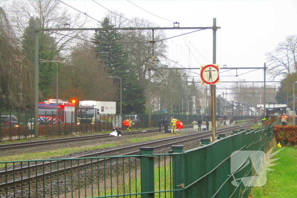 Treinverkeer gestremd door aanrijding met persoon