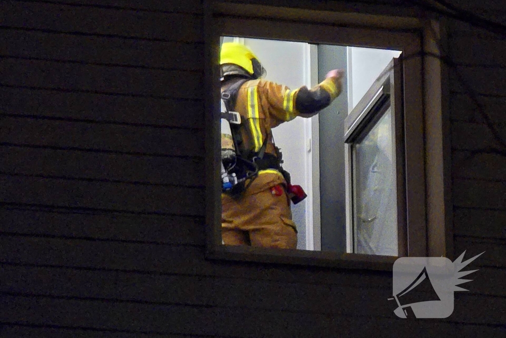 Veel Schade in appartementen gebouw na afsteken van vuurwerk
