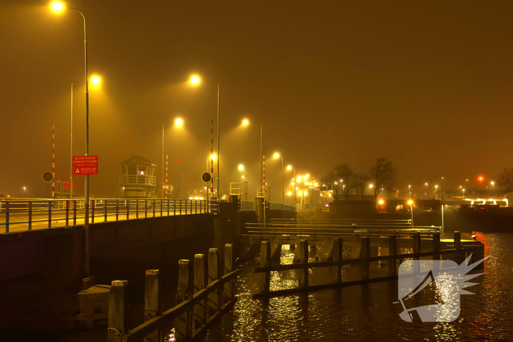 Persoon overleden na te water raking op Marineterrein