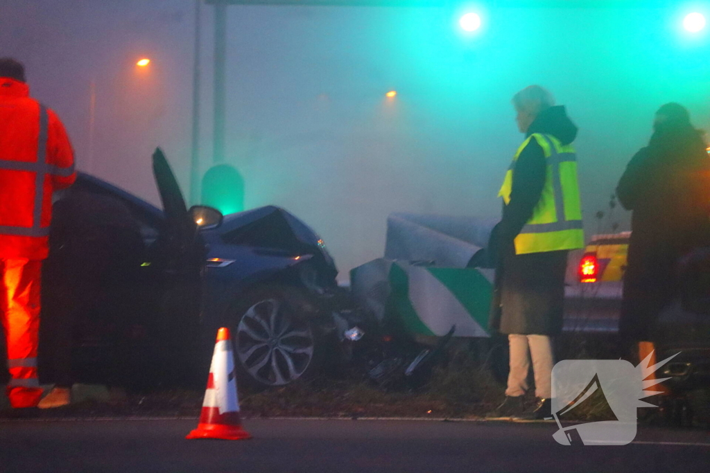 Automobilist botst op RIMOB