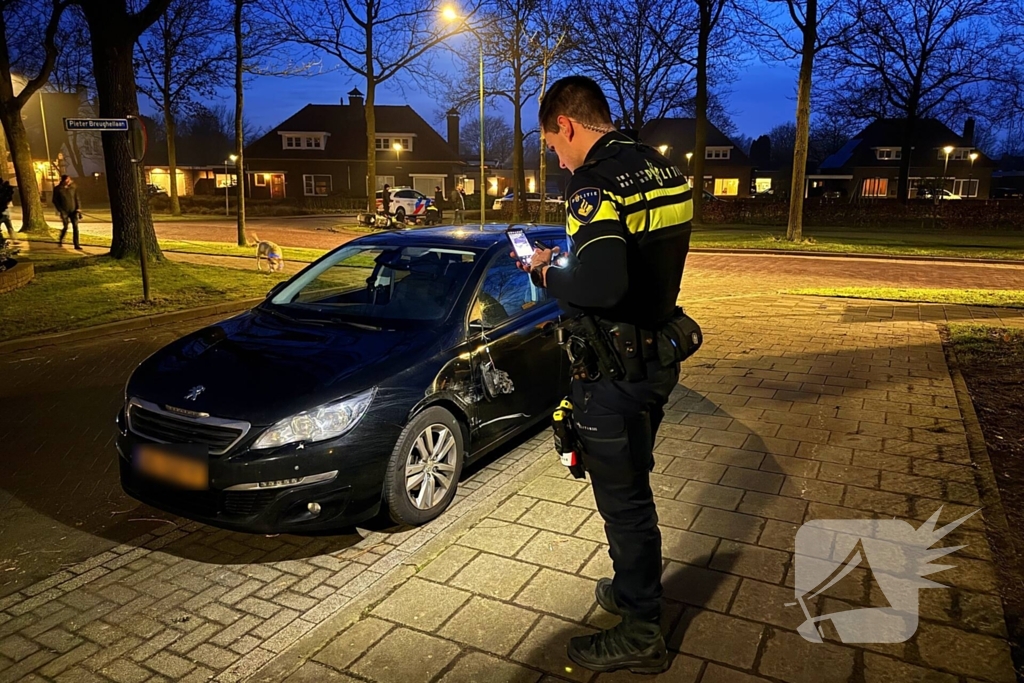 Motorrijder gewond bij botsing met auto