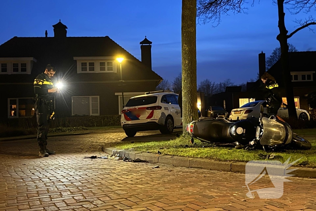 Motorrijder gewond bij botsing met auto
