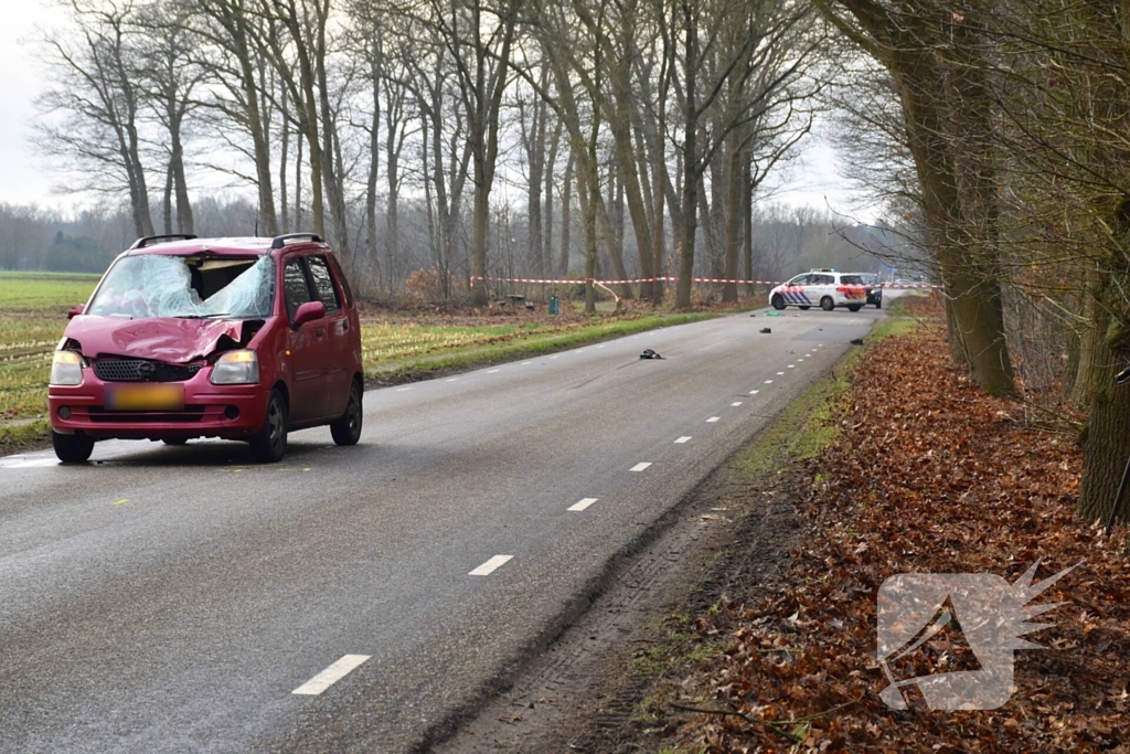 Voetganger (82) overlijdt na ongeval met auto